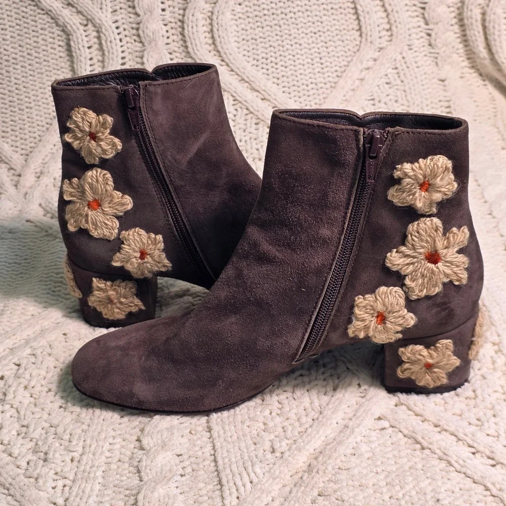 AGL Attilio Giusti Leombruni Suede Floral Ankle‎ Boots Brown Womens 39 Excellent